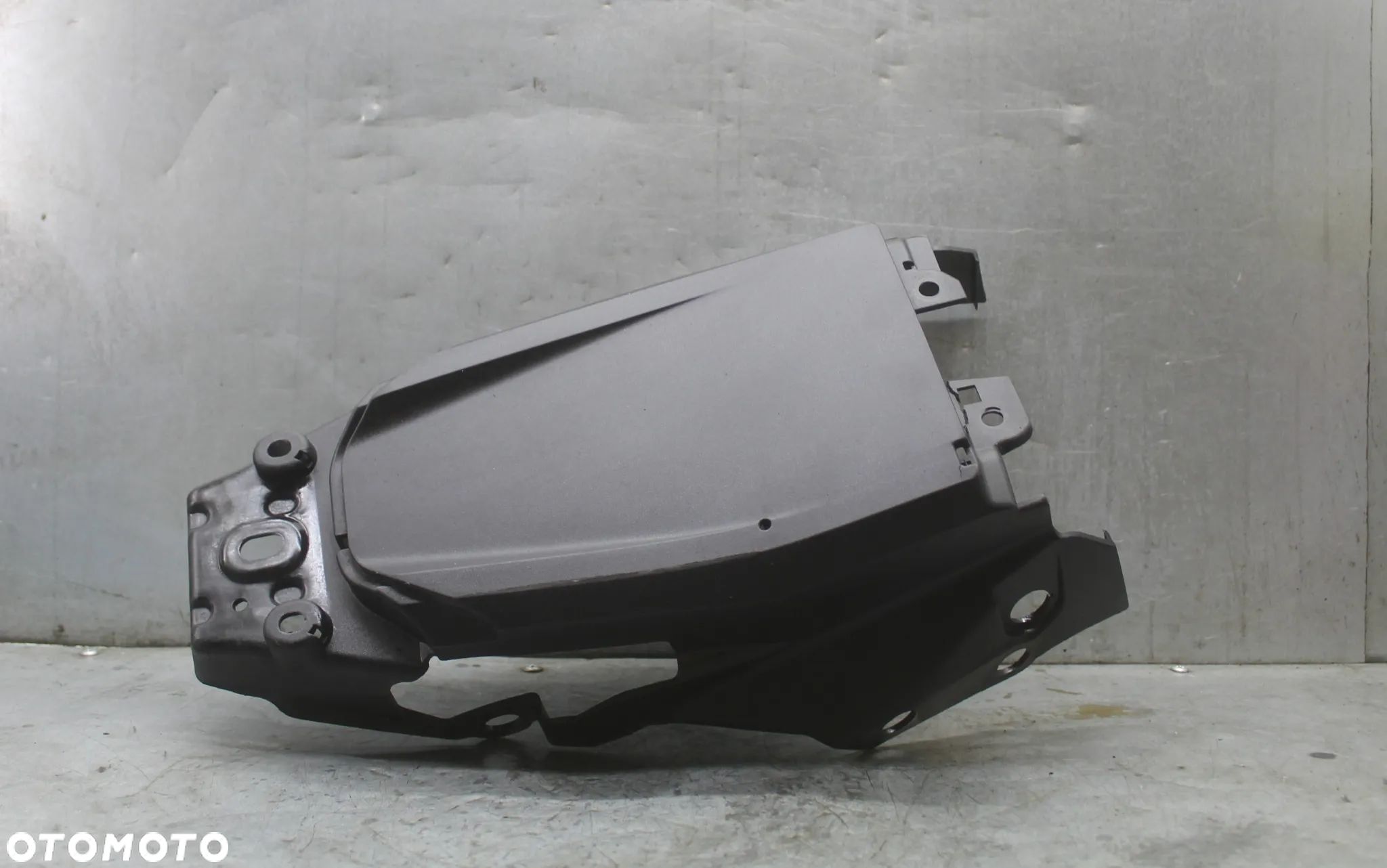 KTM DUKE 125 ABS wypełnienie tył tylne nadkole - 1