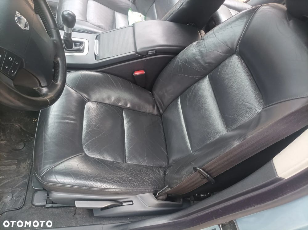 Volvo V70 2.0D Momentum - 4