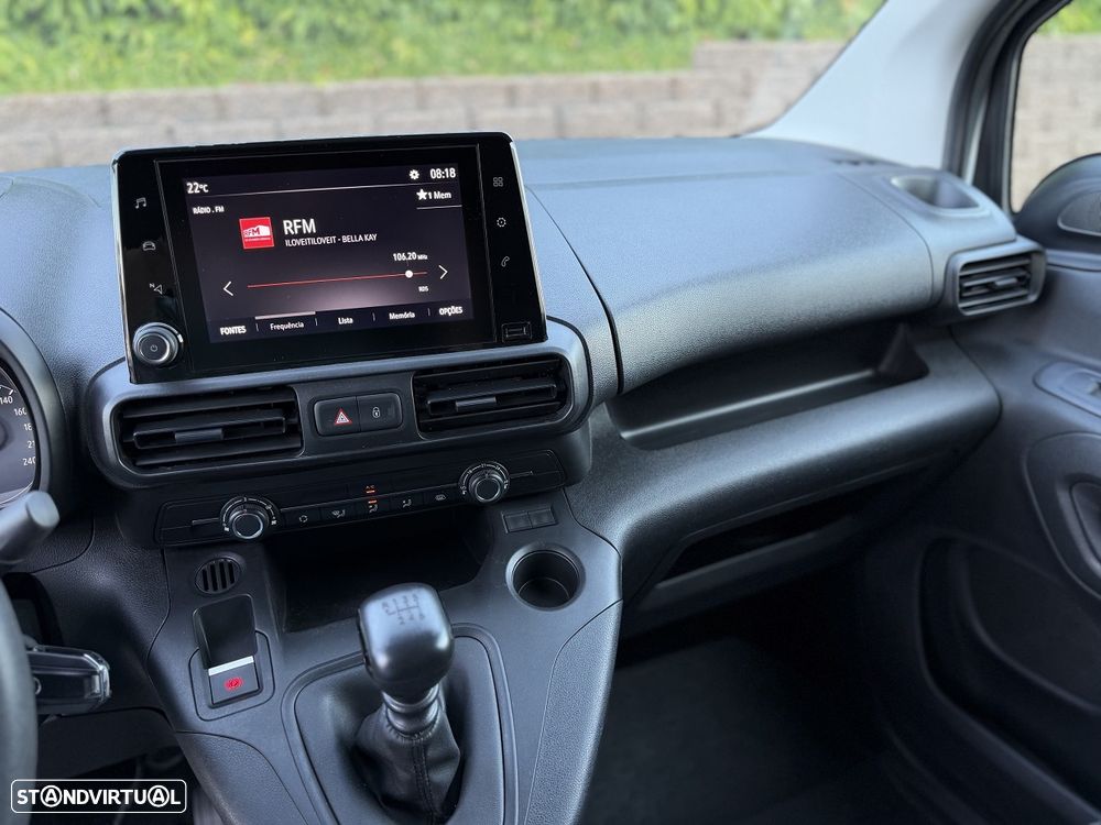Opel Combo 1.5 CDTi 100HP 3L - 18