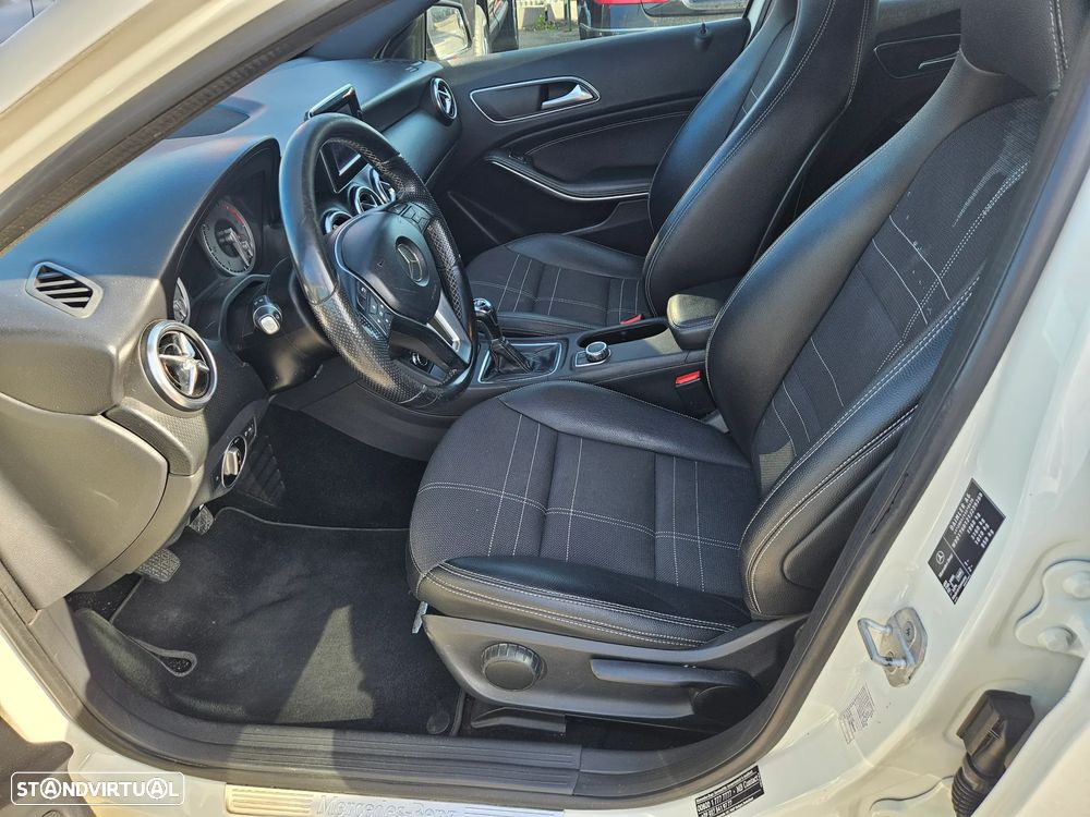 Mercedes-Benz A 180 CDI AMG Line - 15