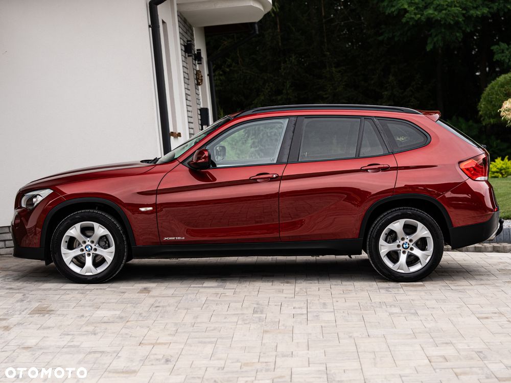 BMW X1 xDrive18d - 13