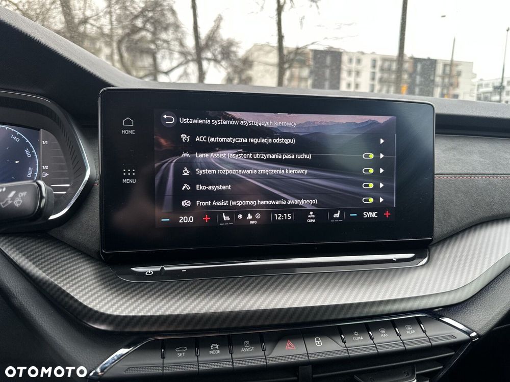 Skoda Octavia 2.0 TDI RS DSG - 22