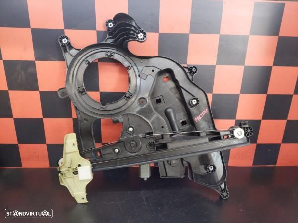 Elevador Frente Esquerdo Opel Combo Life (X19) - 2