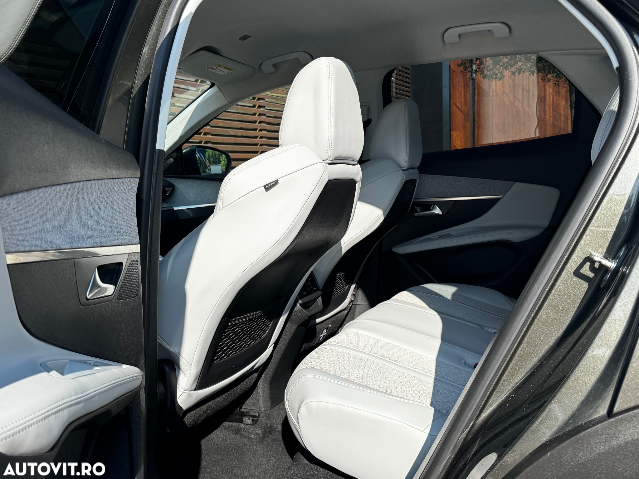Peugeot 3008 1.5 BlueHDI 130 EAT8 Allure Pack - 18