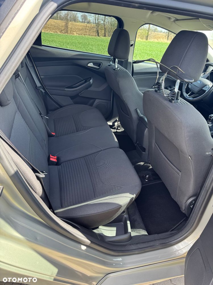 Ford Focus 2.0 TDCi Titanium ASS - 11