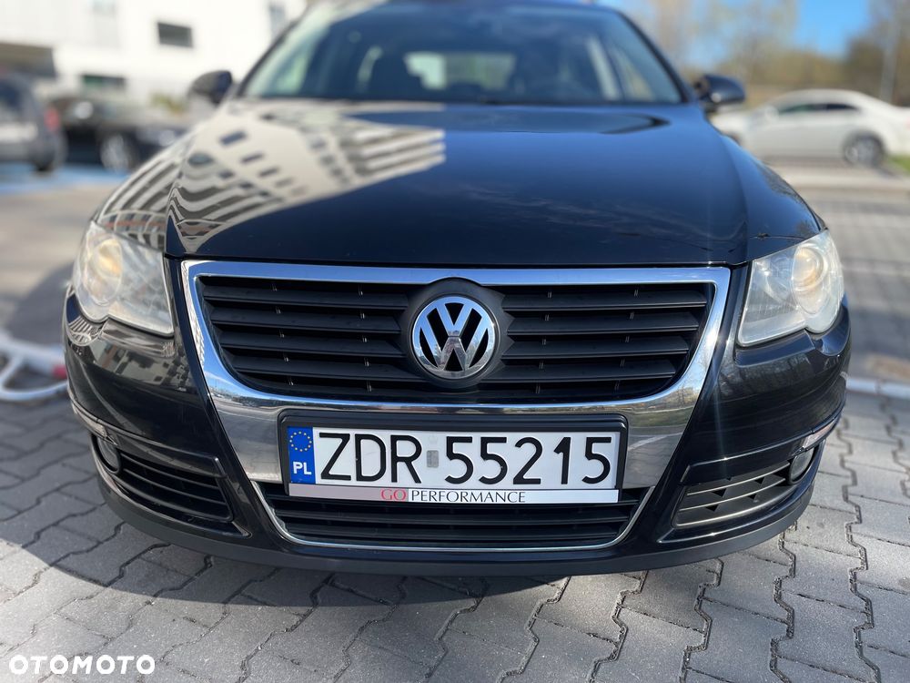 Volkswagen Passat - 28