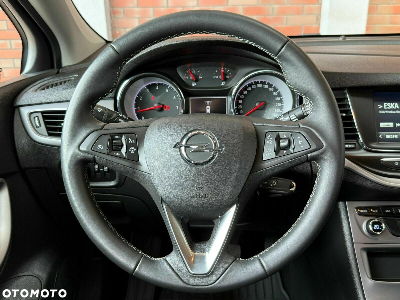 Opel Astra V 1.4 T Enjoy - 15