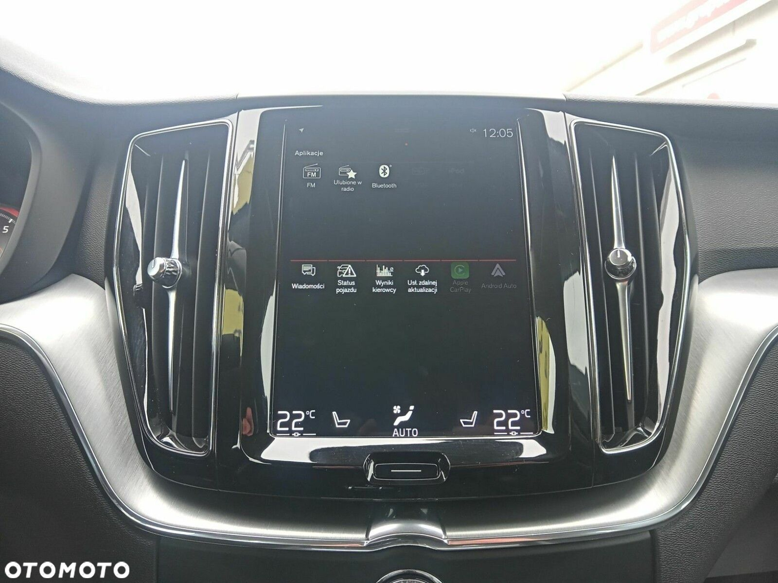 Volvo XC 60 T4 Momentum Pro - 21