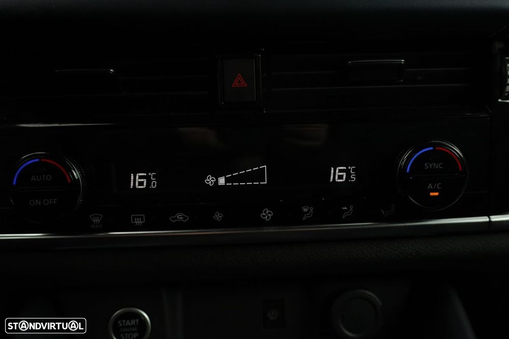 Nissan Qashqai 1.3 DIG-T Tekna Xtronic - 12