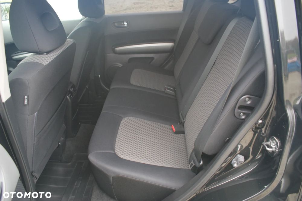 Nissan X-Trail 2.0 dCi 4x4 DPF SE - 13