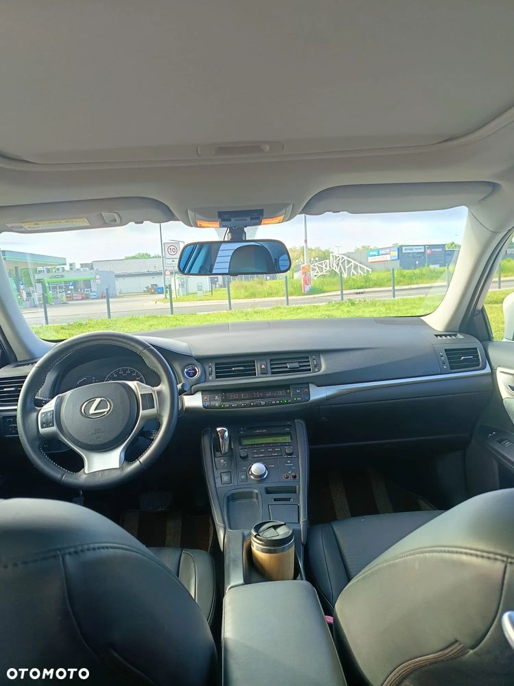 Lexus CT - 14