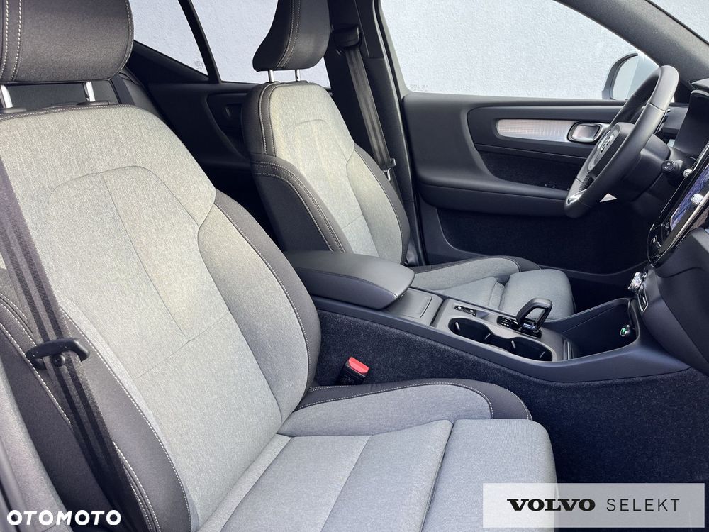 Volvo XC 40 - 20