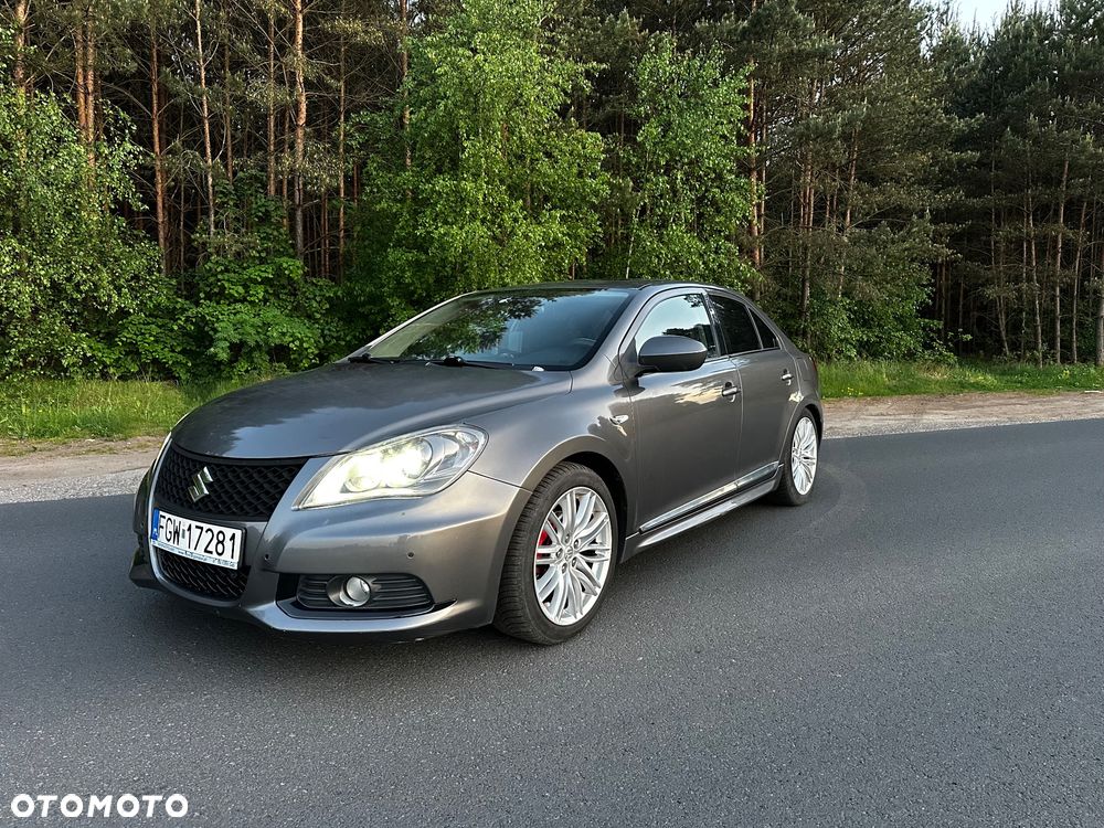 Suzuki Kizashi 2.4 Sport 4WD CVT - 1