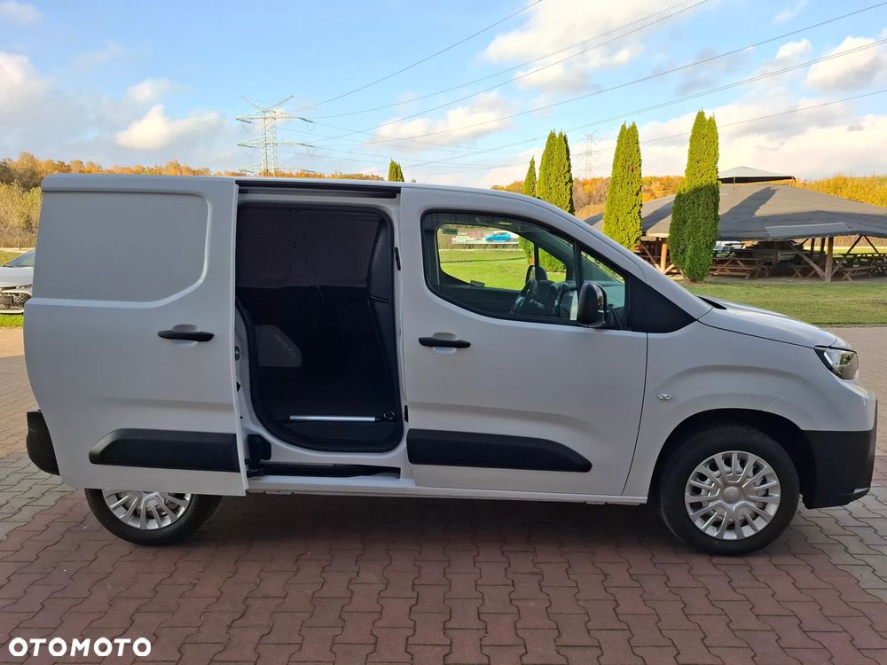 Toyota Proace City - 8