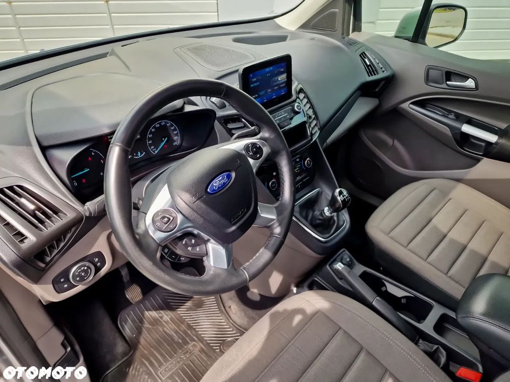 Ford Tourneo Connect 1.5 EcoBlue Titanium - 8