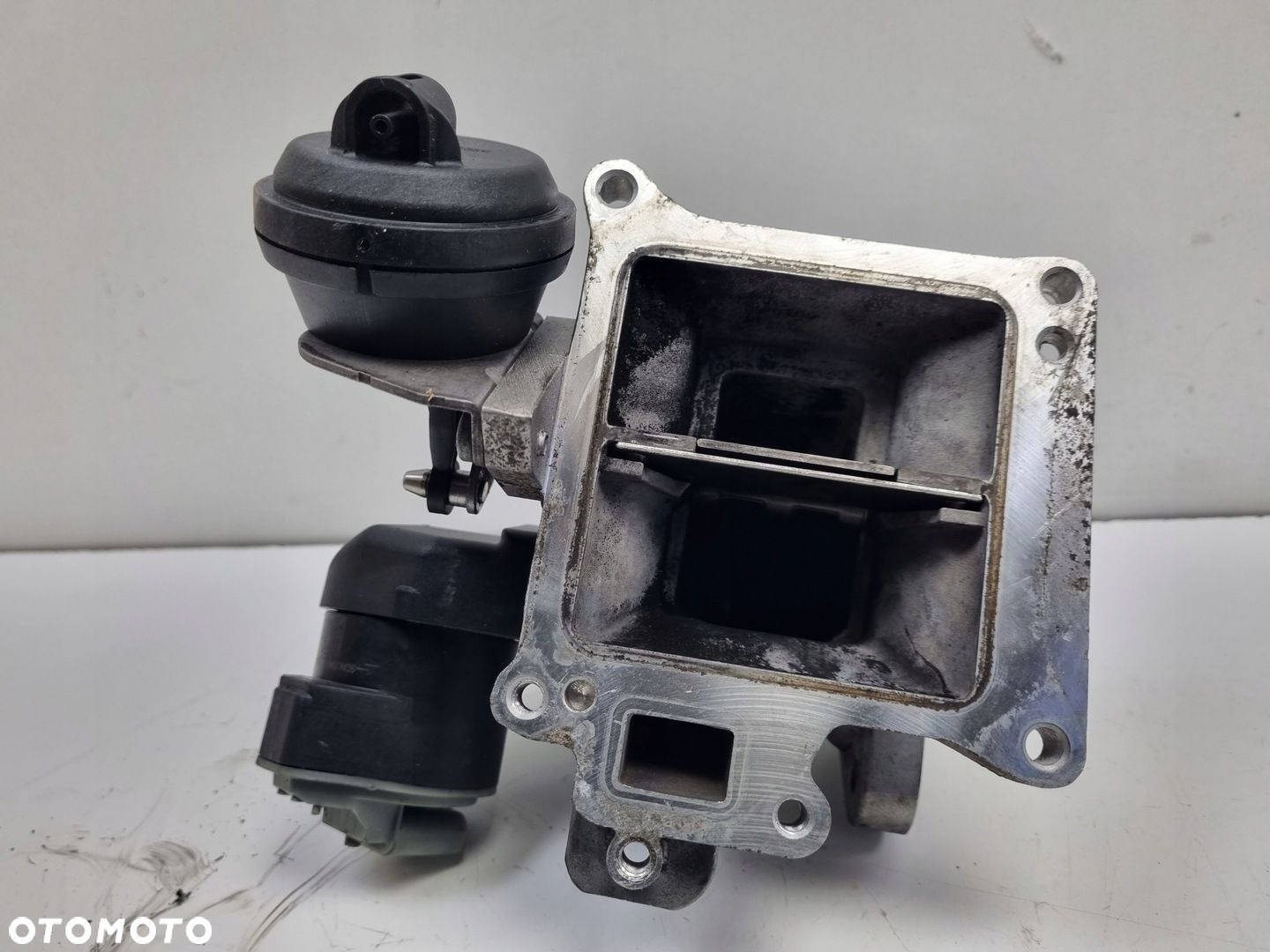 Volvo S60 II V60 XC90 II XC60 II 2.0 D3 D4 D5 ZAWÓR EGR 31422119 - 9