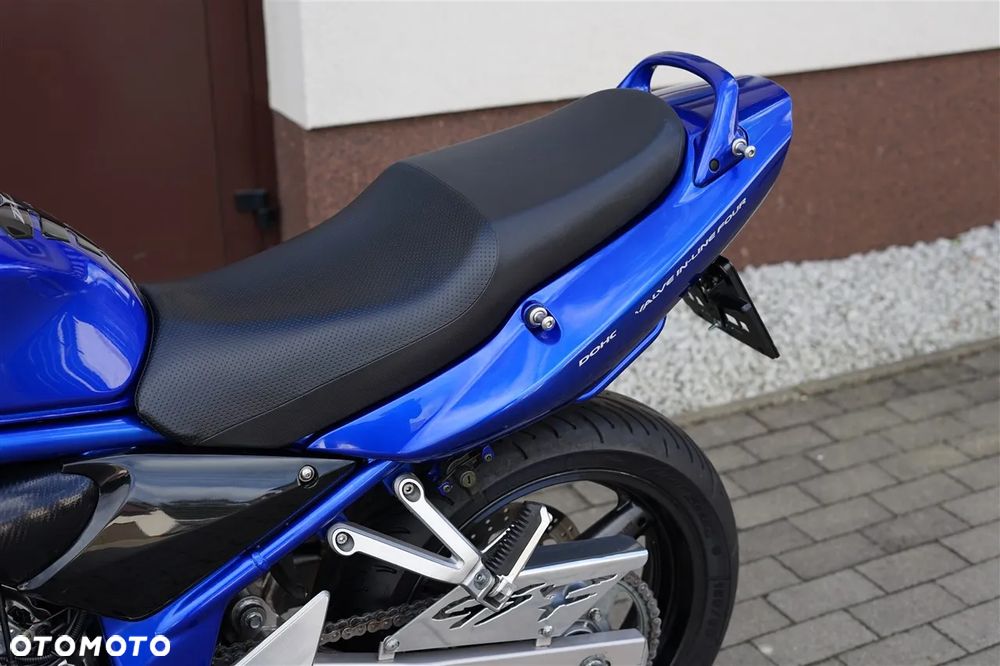 Suzuki Bandit - 24