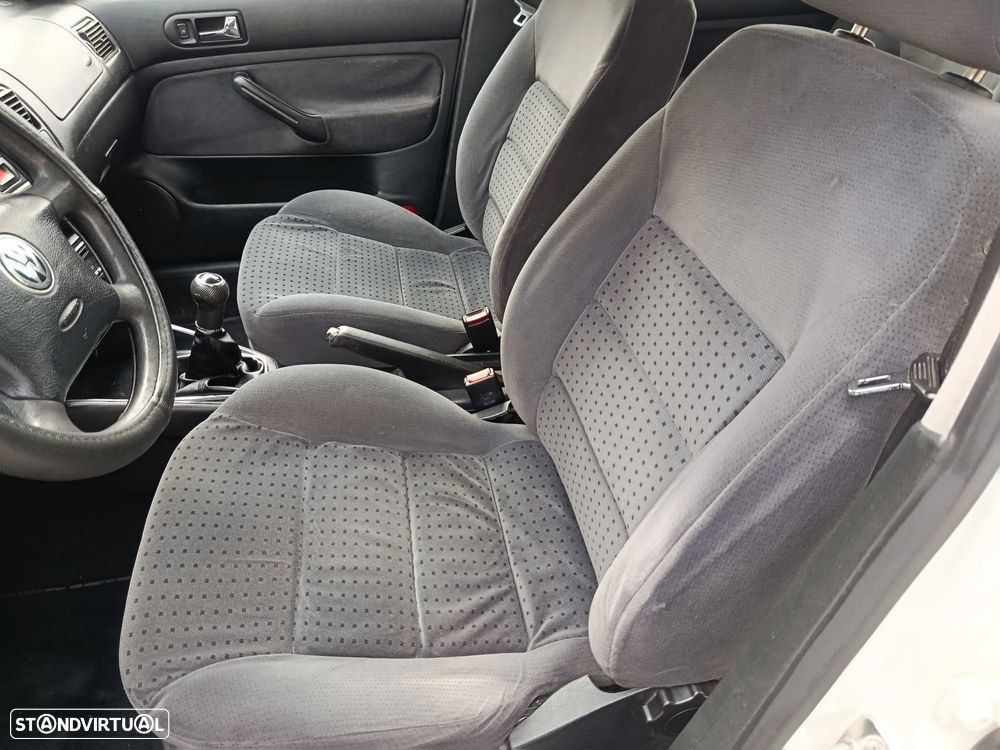VW Golf Variant - 9
