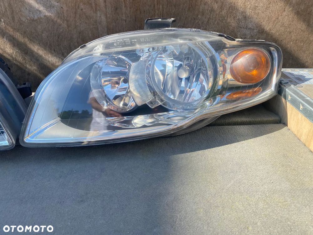 lampy audi a4 b7 8E0 komplet eu całe - 2
