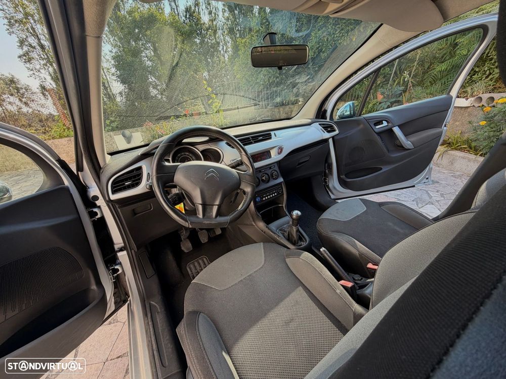 Citroën C3 1.2 VTi Exclusive - 26