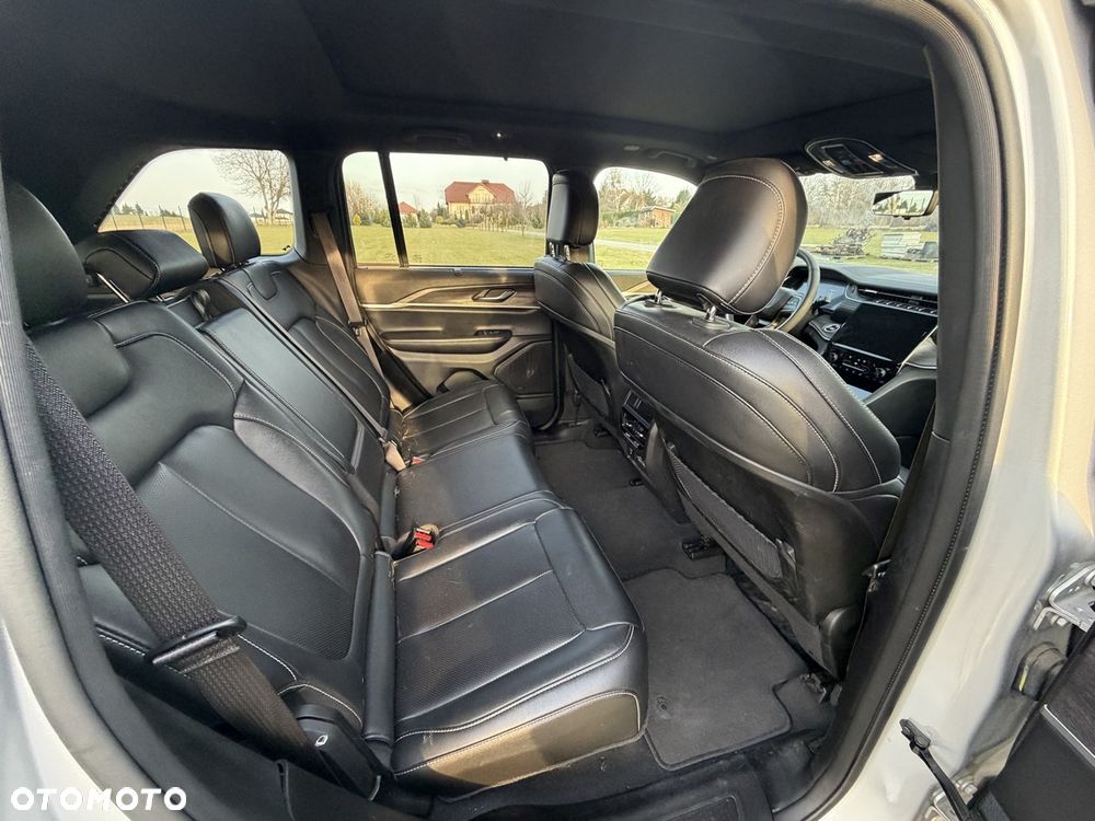 Jeep Grand Cherokee 3.6 V6 Summit - 28