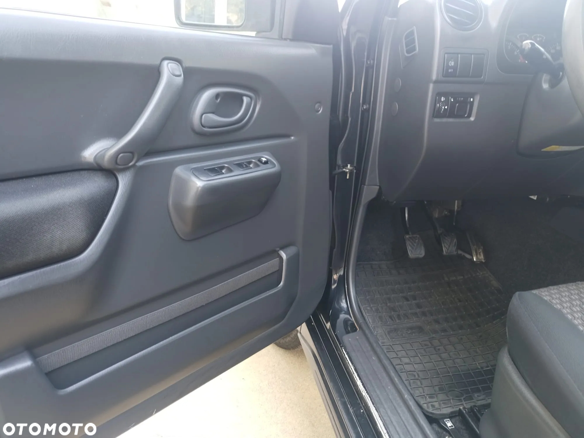 Suzuki Jimny - 25