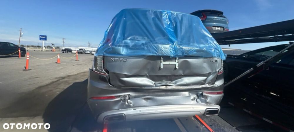 Volvo XC 90 T6 AWD Geartronic Momentum - 33