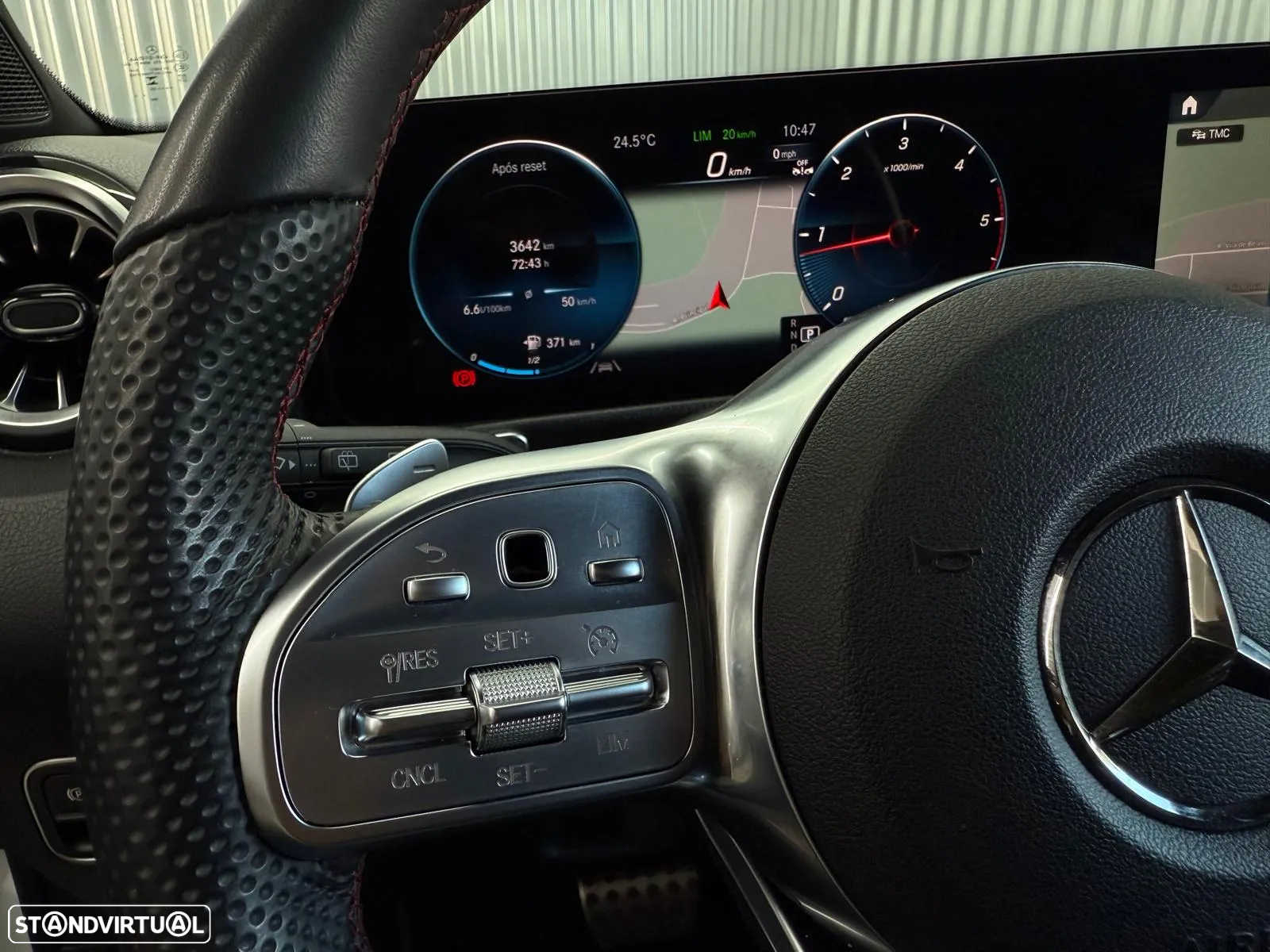 Mercedes-Benz GLB 180 d AMG Line - 32
