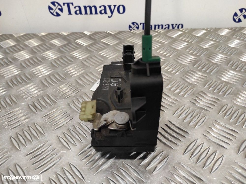 FECHADURA PORTA FRONTAL DIREITA OPEL ZAFIRA B 2009 -13210749 - 2