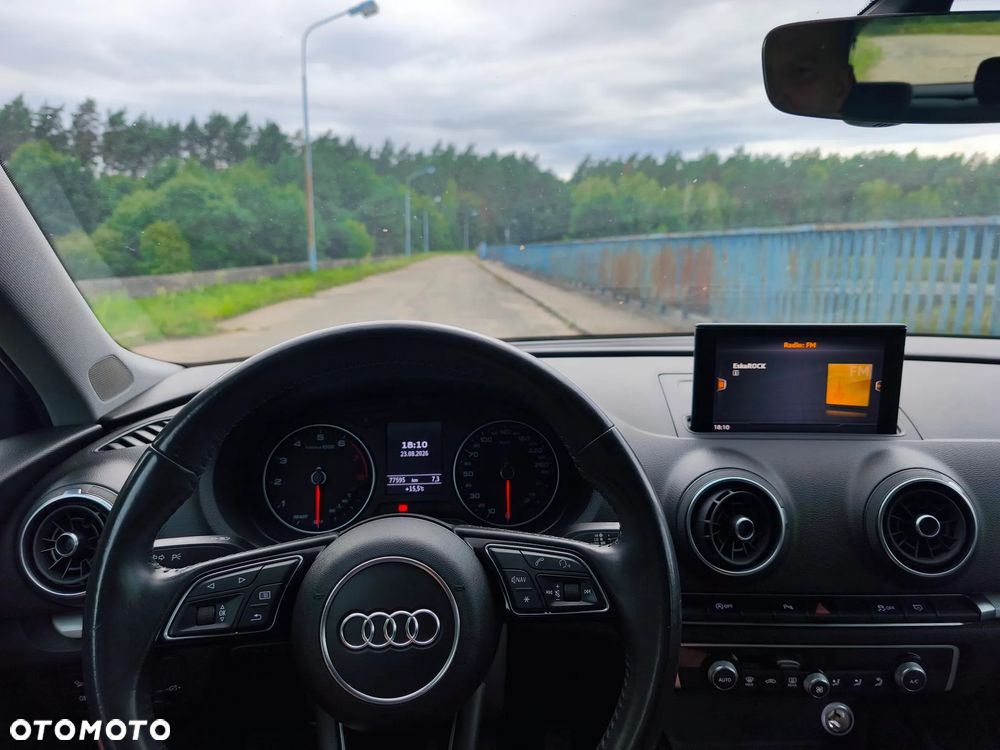 Audi A3 Sportback 35 TFSI S tronic - 2