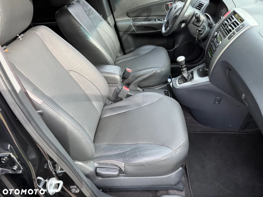 Hyundai Tucson 2.0 CRDi 4WD GLS - 23