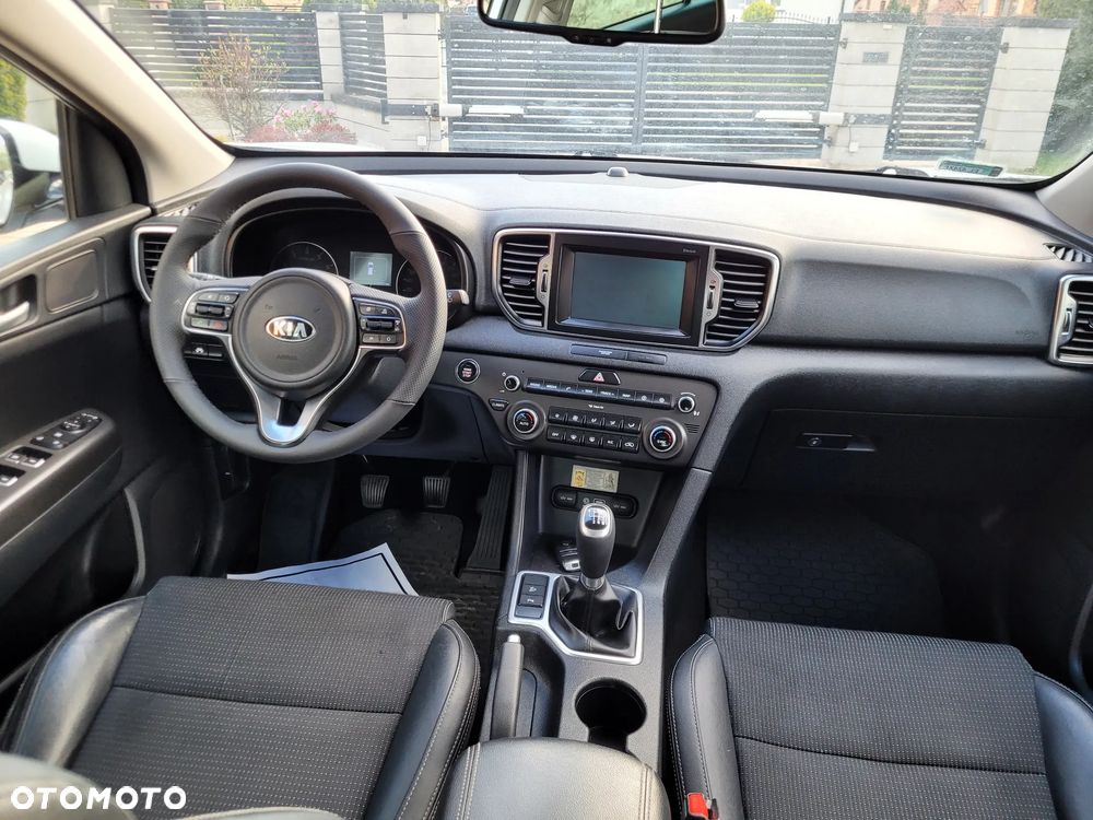Kia Sportage 1.6 GDI L 2WD - 18