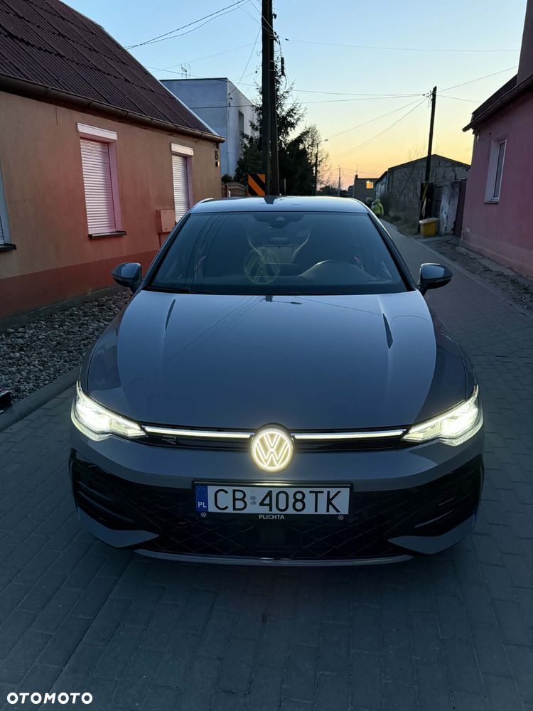 Volkswagen Golf 1.5 eTSI mHEV R-Line Plus DSG - 37