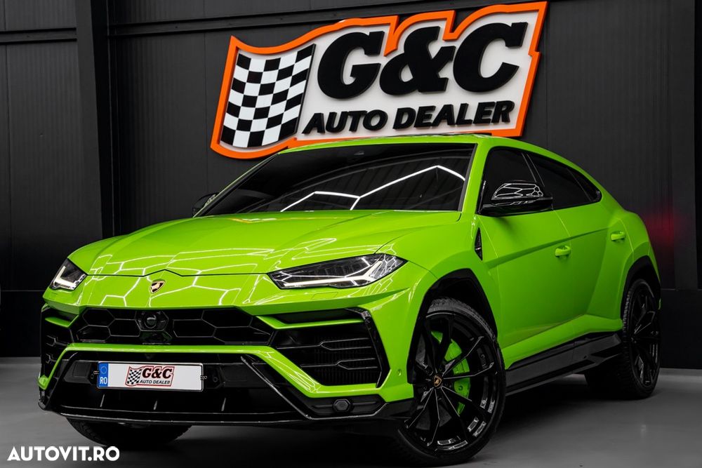 Lamborghini URUS Standard - 1