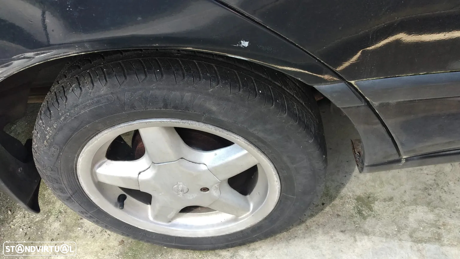Nissan Sunny Hatchback 1.4 SLX - 7