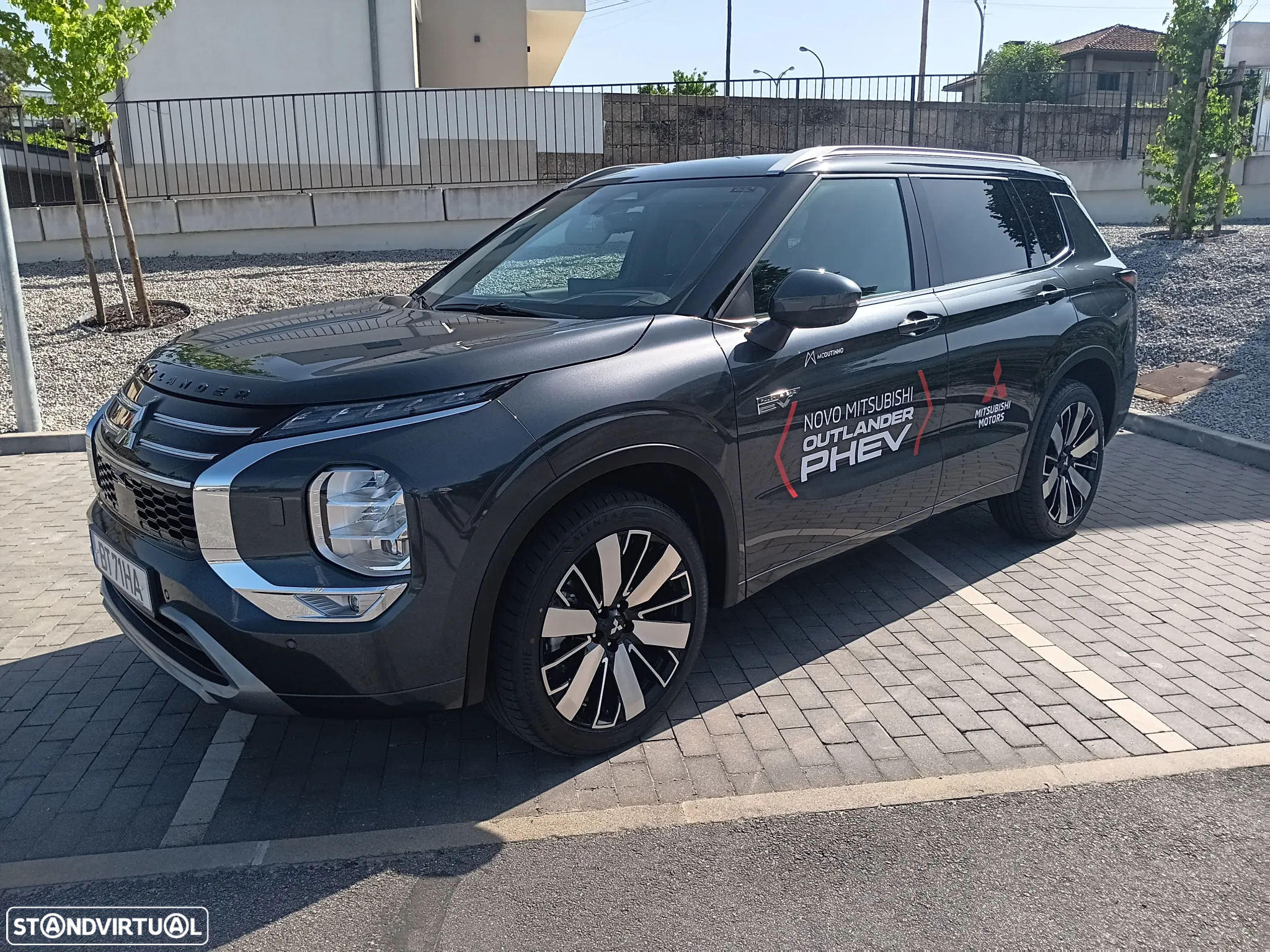 Mitsubishi Outlander 2.4 PHEV Instyle - 3