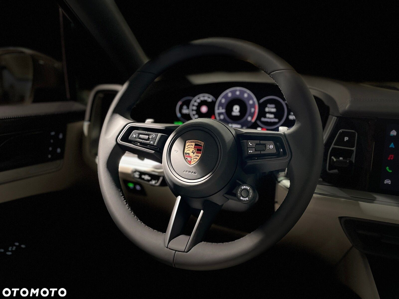 Porsche Cayenne - 24