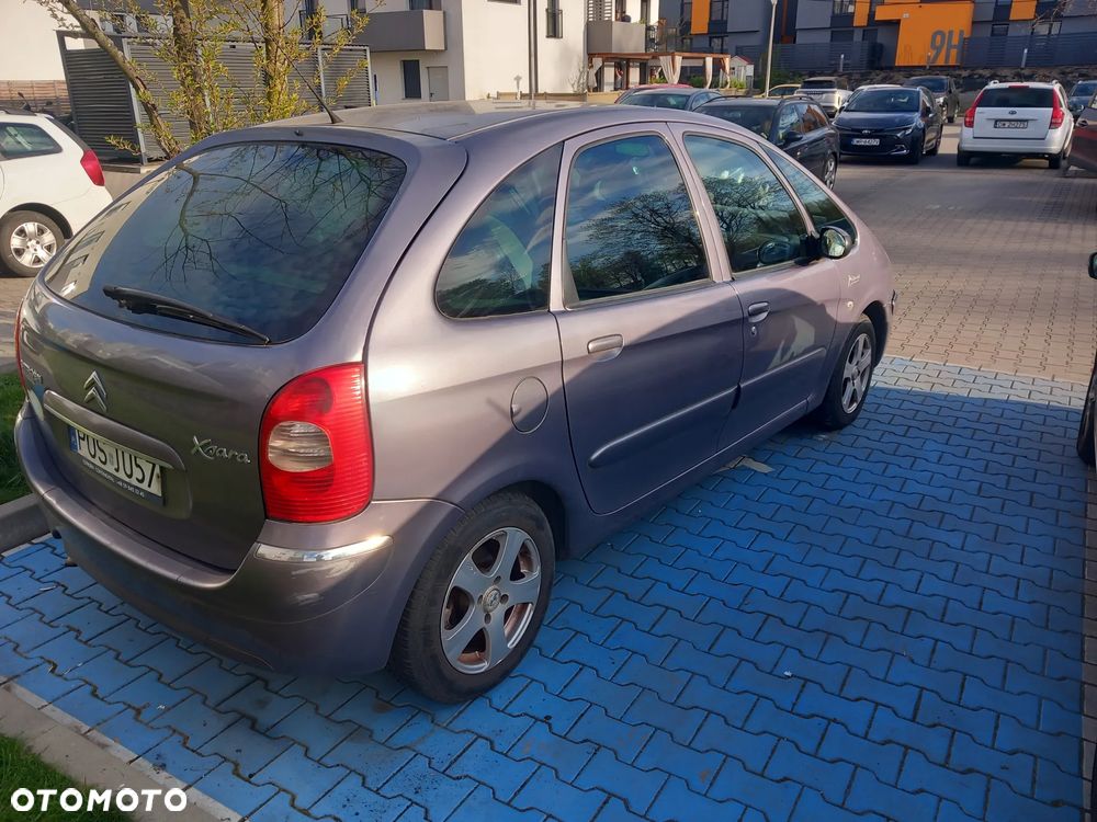 Citroën Xsara Picasso 1.6 HDI Control+ (ex) - 8