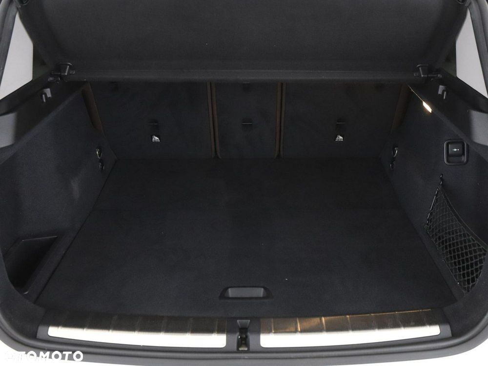 BMW X1 sDrive20d xLine - 20