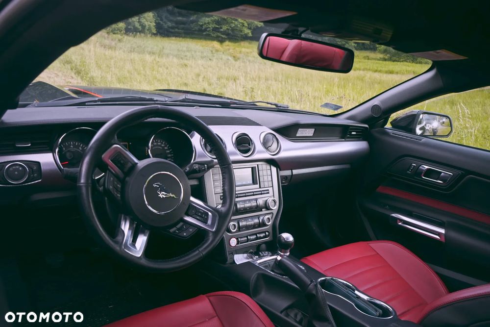 Ford Mustang 5.0 V8 GT - 7