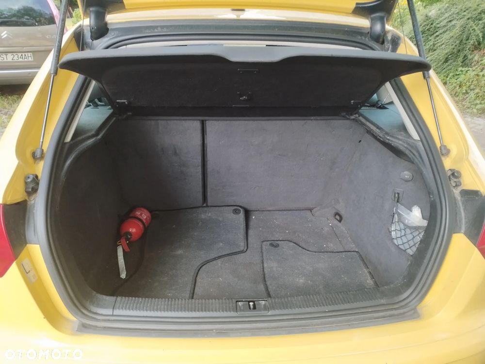 Audi A3 Sportback - 2