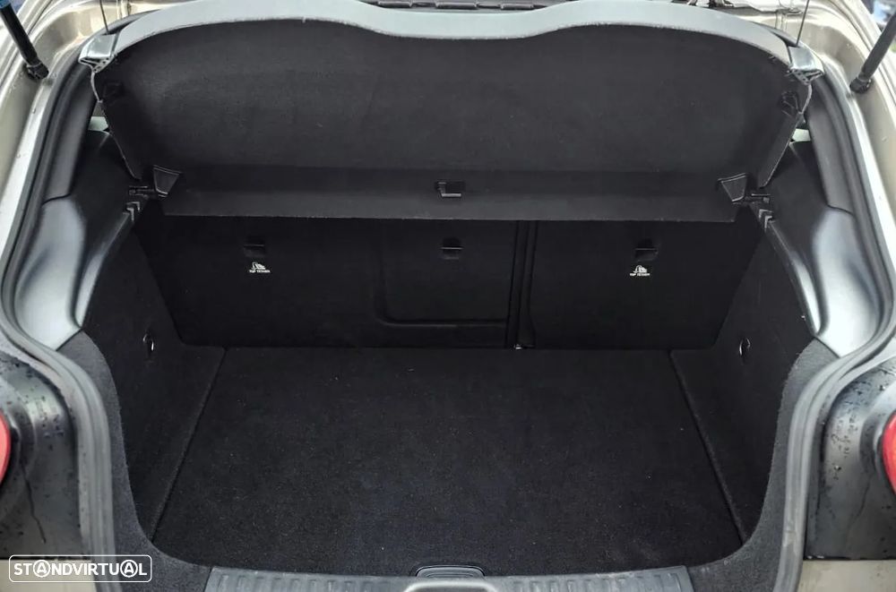 Mercedes-Benz A 180 CDI (BlueEFFICIENCY) Urban - 24