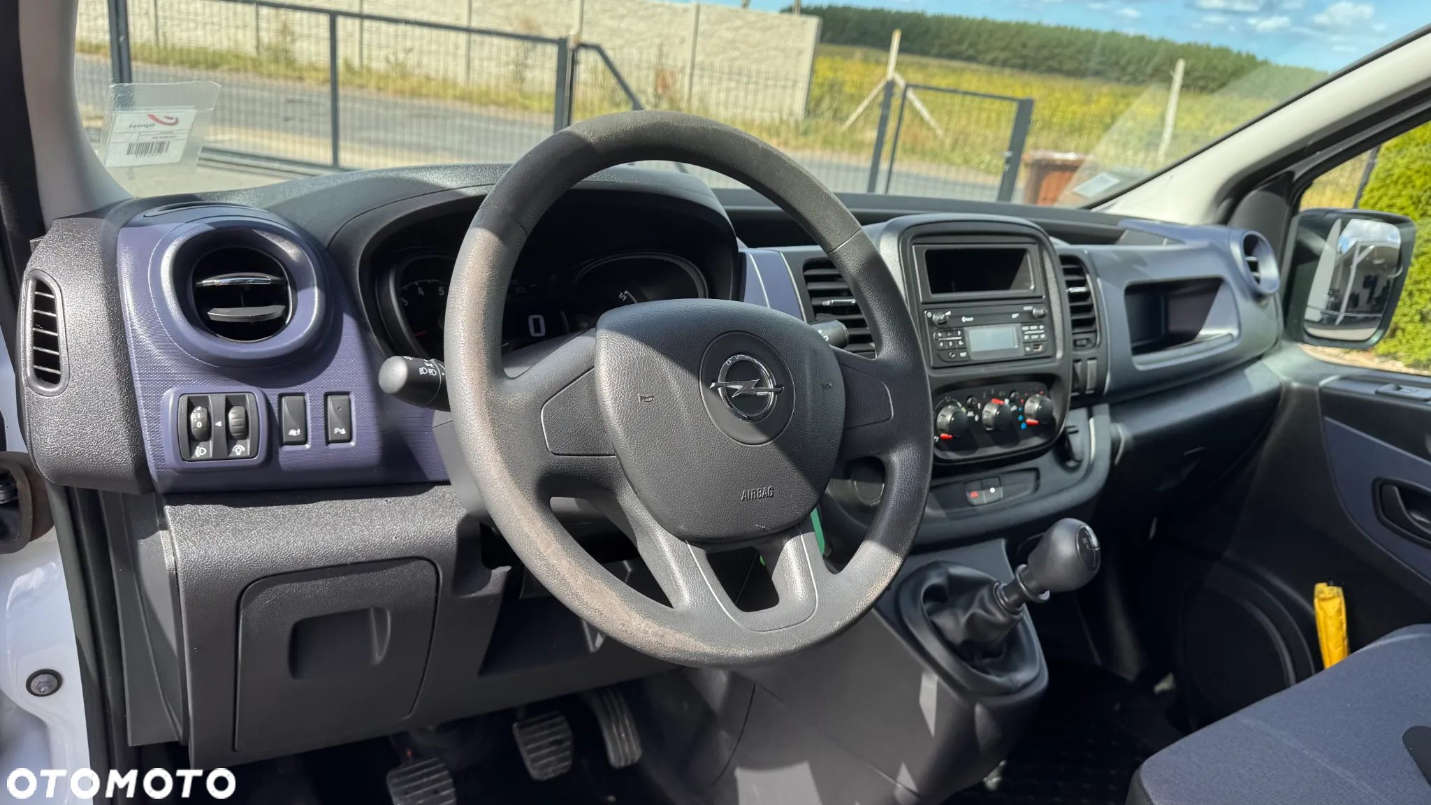 Opel VIVARO - 17