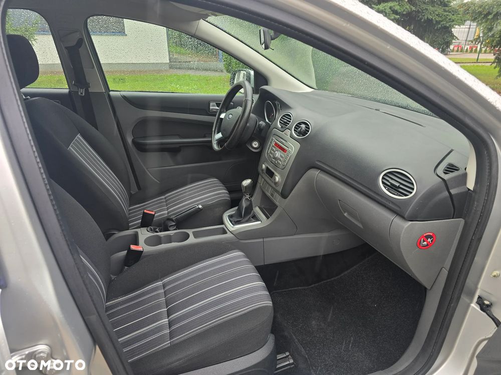 Ford Focus - 7