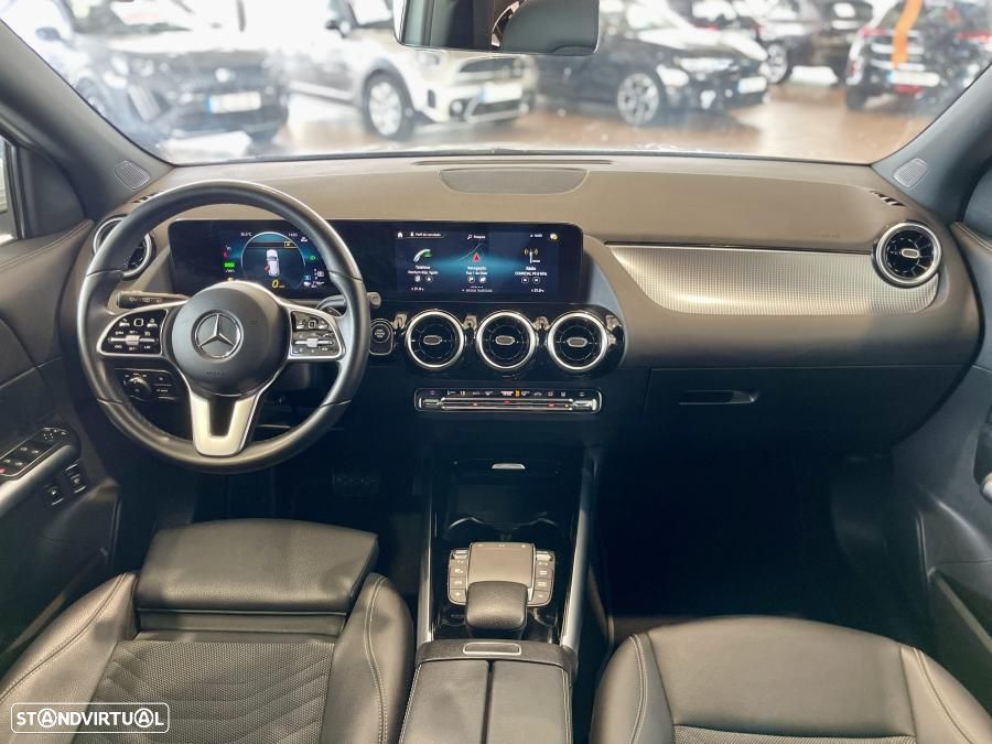 Mercedes-Benz GLA 250 e 8G-DCT Progressive - 31