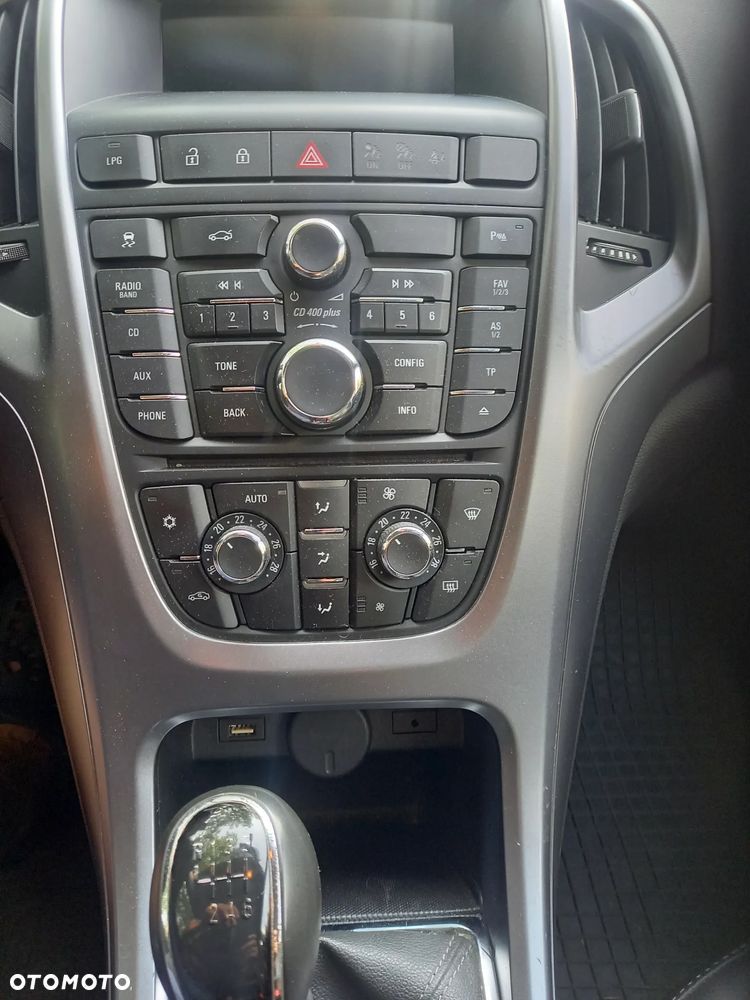 Opel Astra 1.4 T S&S EU6 - 12