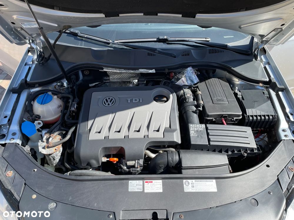 Volkswagen Passat 2.0 TDI 4Motion Comfortline - 13