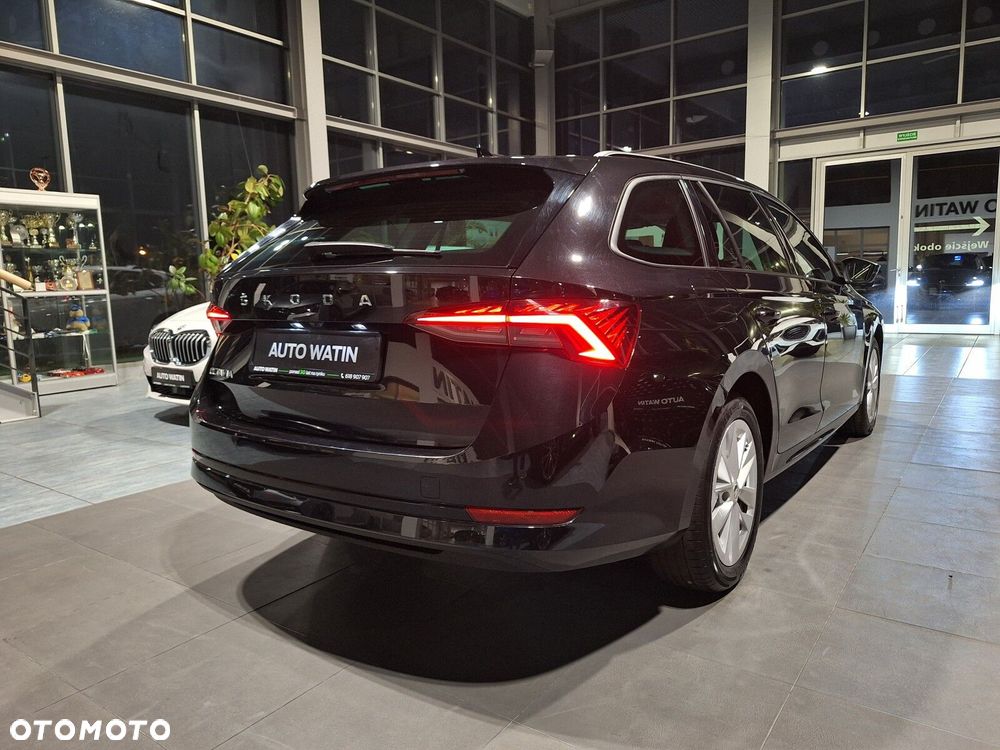 Skoda Octavia 2.0 TDI Ambition - 4