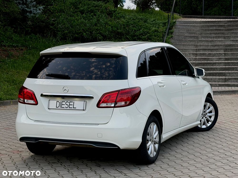 Mercedes-Benz Klasa B 160 d Edition - 19