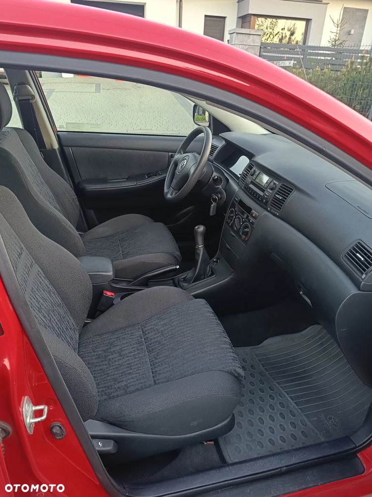 Toyota Corolla 1.6 VVT-i Terra - 15